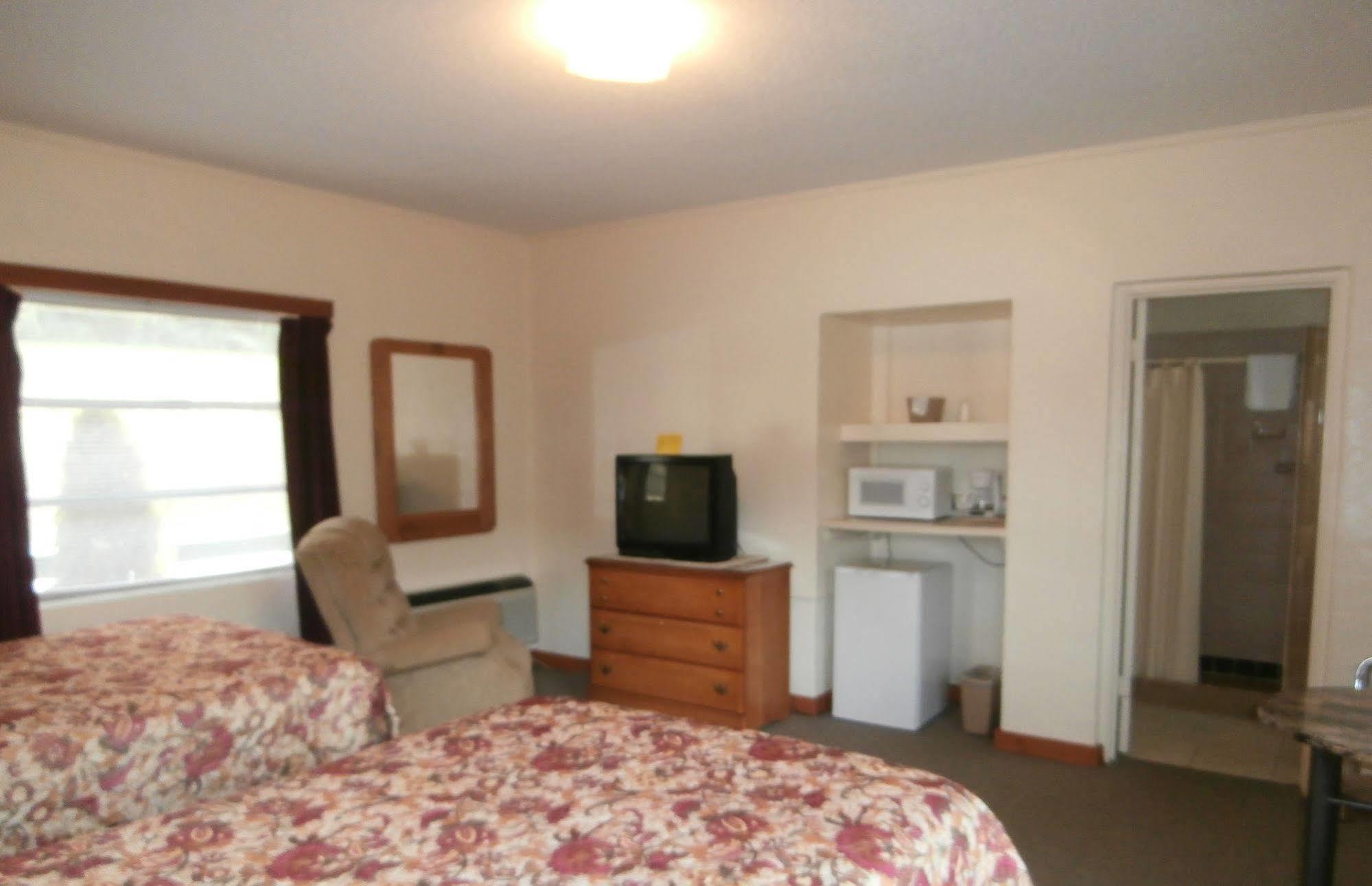 Riverbend Lodging บรายซันซิตี ภายนอก รูปภาพ