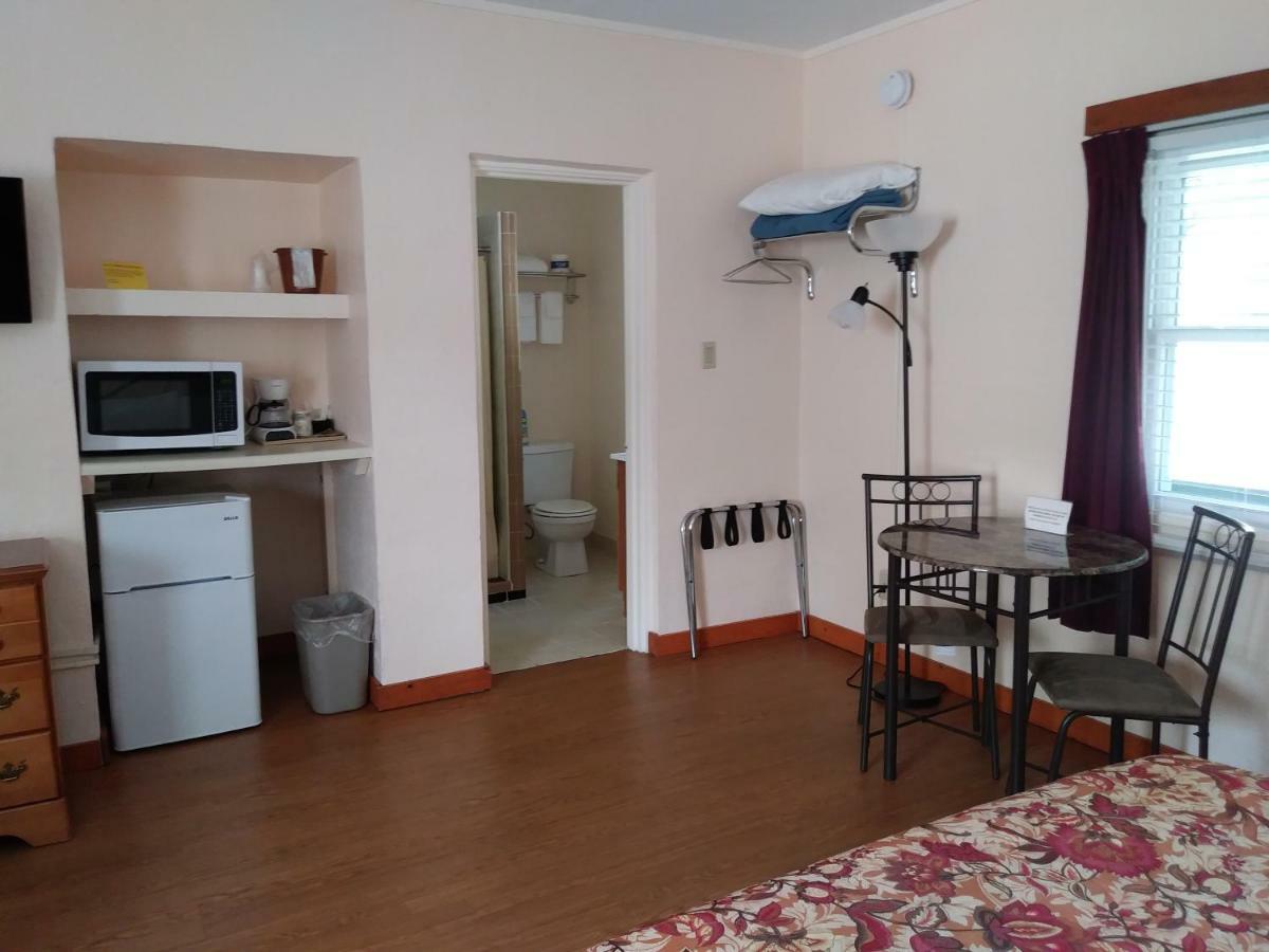 Riverbend Lodging บรายซันซิตี ภายนอก รูปภาพ